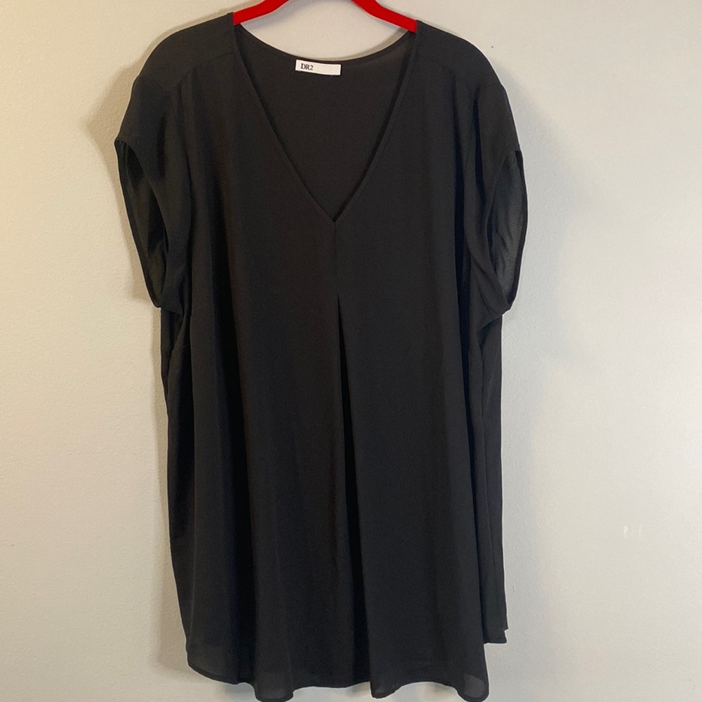 DR2 by Daniel Rainn Black Cap Sleeve Blouse